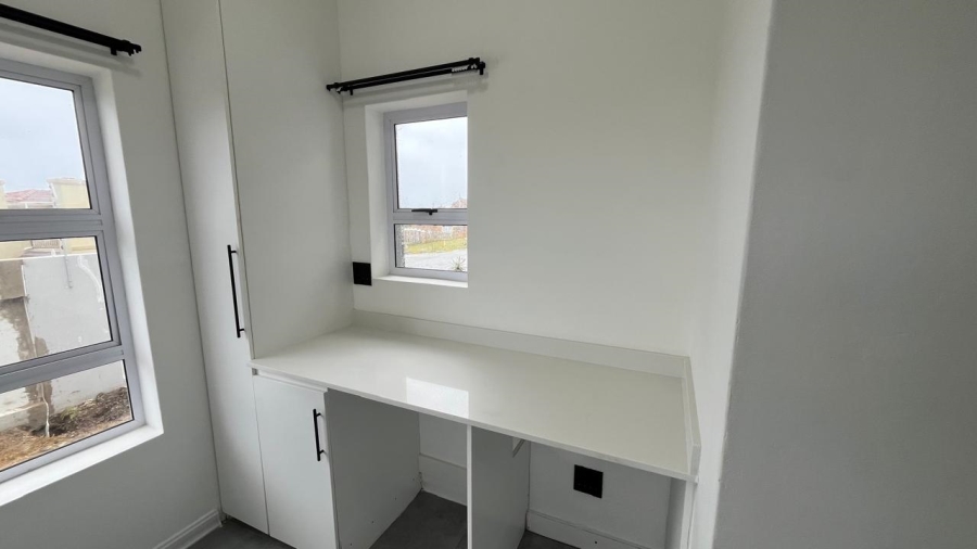3 Bedroom Property for Sale in Aston Bay Eastern Cape